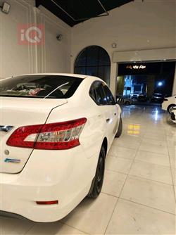 نیسان سێنترا